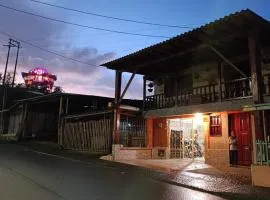Colonial Hostal Filandia