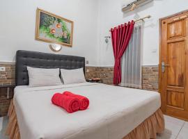 Wisma Vandera Syariah Garut Mitra RedDoorz, hotel sa Garut