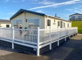 Sunset Lodge