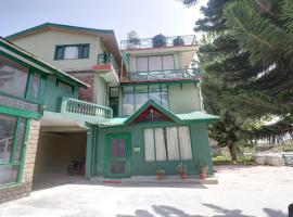 OYO Rudhra River Huts, hotel en Kulu