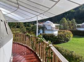 Cinco Elementos, chata v destinaci El Pe&ntilde;ol