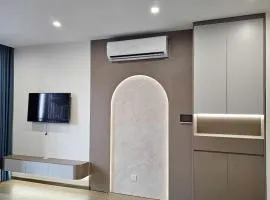 Luxhomes TC1 Canopy Smart City