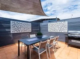 Summercloud - Huge Premium 2BR Apt on Huskisson Main Street By Nautilus Apartments Jervis Bay