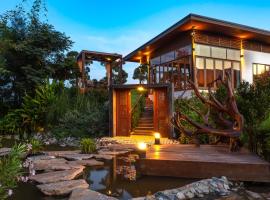 Suan Pa Khao Lom Homestay โรงแรมในBan Nong Khaneng