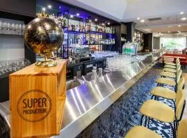 巴黎中心埃菲尔铁塔美居酒店