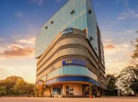 FabHotel Admiral - Nr Mumbai International Airport