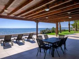 Shoreline Beach House