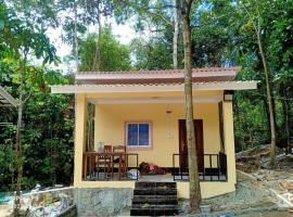 Rocky Jungle Bungalows, hotel in Koh Rong