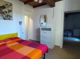 Casa 2C Amelia، فندق في أميليا