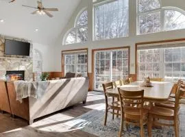 Sycamore Cove by AvantStay Hot Tub Game Rooms