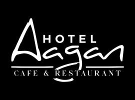 Hotel aagan cafe and resturant、Astamのホテル