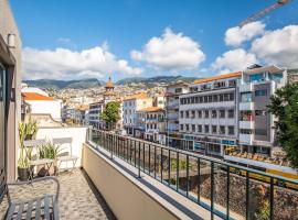 Tanoeiros Residence by An Island Apart, apartment in Funchal