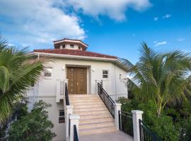 Karana Penthouse - K4, Hotel in Providenciales