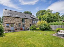 4 Bed in Abergavenny 90003, hotel in Gilwern