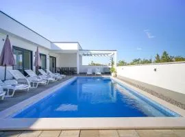 Holiday Home Villa Lea by Interhome
