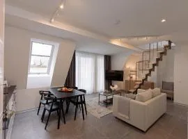 Suite Nr 8 - J26 LUXURY APARTMENT, Jauniela 26 Old Riga - Great View & Top Location - 2 Bedrooms - 70m2