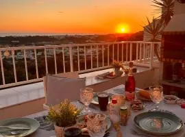 Ocean View Skyline Apartment ‚Hakuna Matata‘
