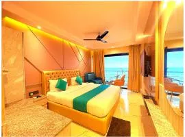 Hotel Beach-front Dreamland Near Jagannath Temple - Lift-Wifi-Parking and Restaurant Facilities - All Room Sea Facing With Attached Balcony - Top Rated Four Star Hotel In Puri