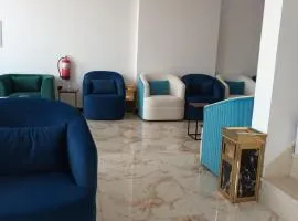 فندق مكين