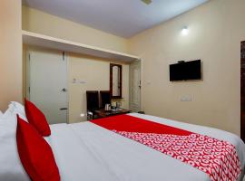 OYO Flagship Shri Sai Palace, hotel in Kumbalgod