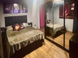 Little house in Paranaguá, hotel in Paranaguá