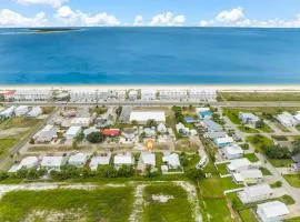 Beach House - Sun-kissed Cottage by Panhandle Getaways