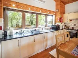 Ash Lodge - Hw7442