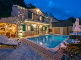 Villa Old House - Makarska by Villas Guide