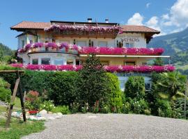 Pension Weinberg, hotel in Rifiano