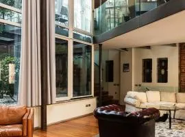 YouHosty - Luxury Town House