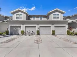 Relaxed Golfside Living with New Furnishings & Scenic Views - Palm Breeze Fairway