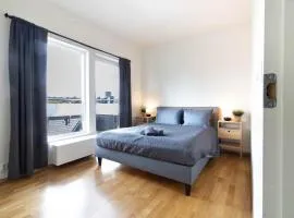 Modern Room in shared apartment with a Beautiful Private Balcony