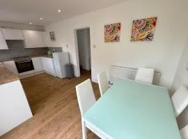 Hamble House 3 bedrooms - 6 beds