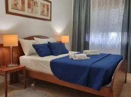 Happy House - Central Apartment