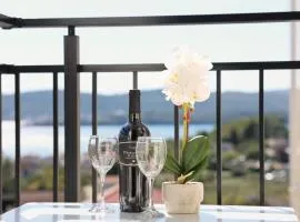 Valmere Members Luxury Sea View Apartment Tivat