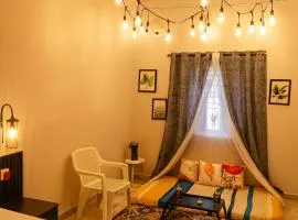 Hidden Gem - Private 1BHK, Fully Furnished Elegant Stay with Indoor Canopy & Fast Wi-Fi