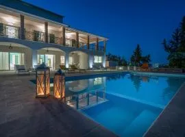 Rivazzurra Beachfront Luxury Villa