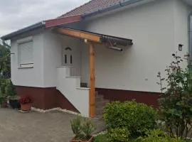 Zámor Nyaraló