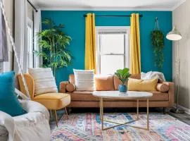 Cozy Oshkosh Home Minutes from UW, EAA & Downtown