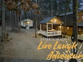 Cozy Cabin with Additional Studio Mini-Cabin in Broken Bow, Oklahoma