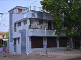 LAKSH COTT Home Stay