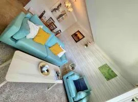 Corydon Haven, Urban Retreat