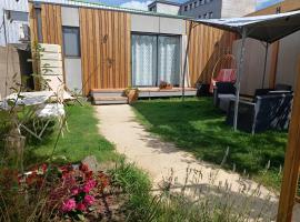 O Petit Jardin, ξενοδοχείο με σπα σε Cholet