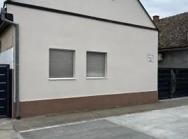 Prenociste-apartmani Laki S