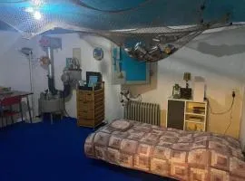 Sea Boat Room - No Windows