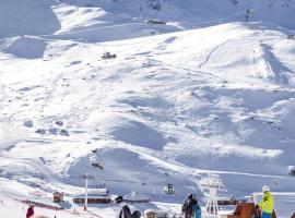 Le Val Thorens, a Beaumier hotel, hotel in Val Thorens