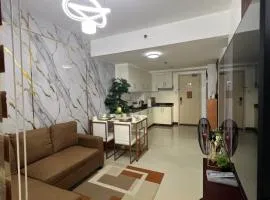 Condo Stay in front of Mall of Asia