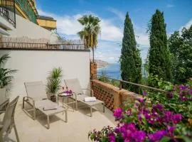 MAVI' Taormina apartments