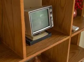 Leng Viethome x Vuinest - Ecopark apartment