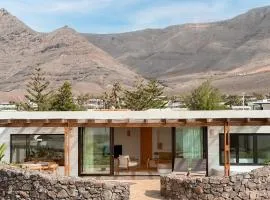 Canaryislandshost l Risco Suite Lanzarote